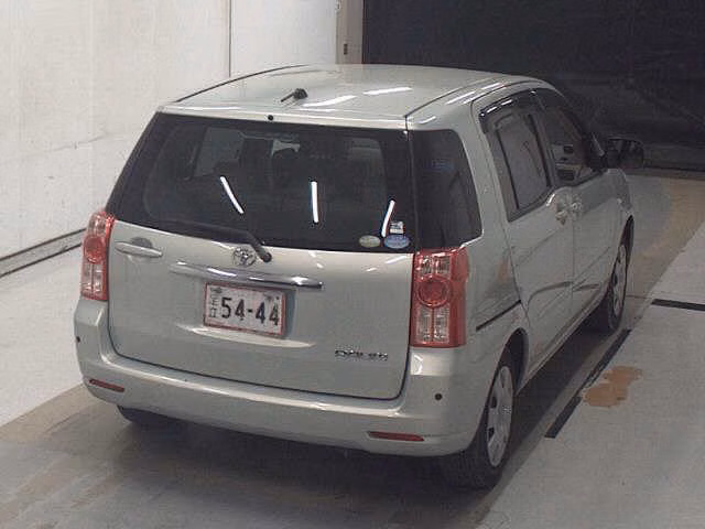 TOYOTA RAUM
