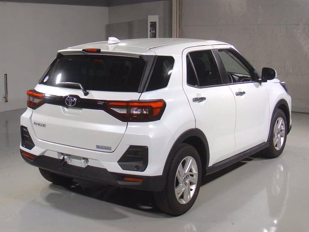 TOYOTA RAIZE