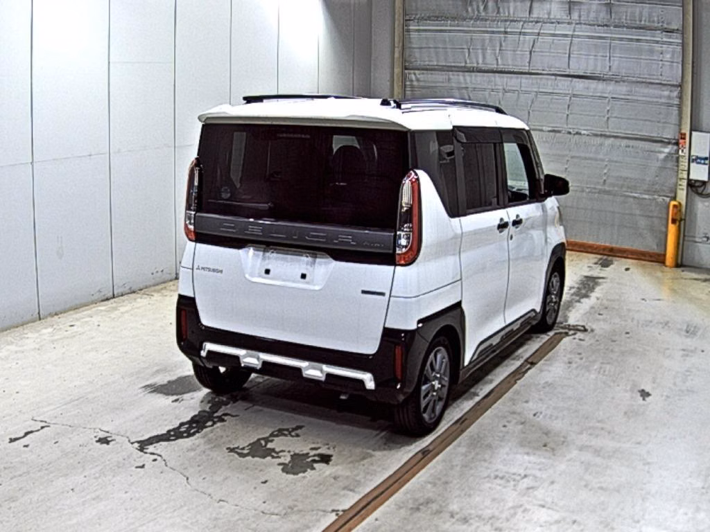 MITSUBISHI DELICA MINI