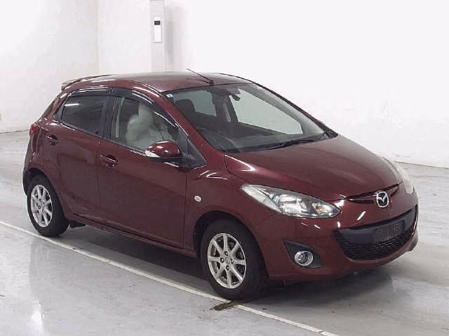 MAZDA DEMIO