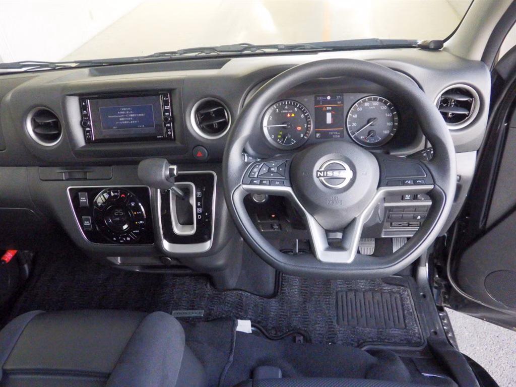 NISSAN CARAVAN