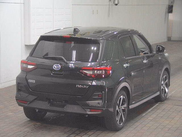 DAIHATSU ROCKY