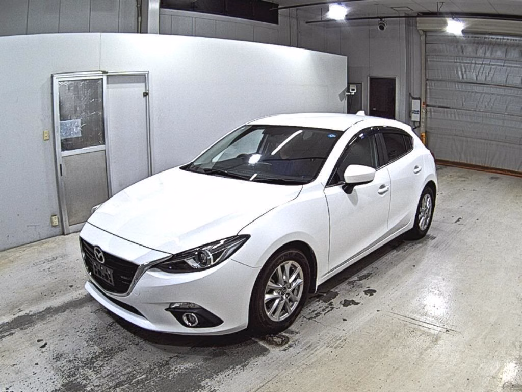 MAZDA AXELA
