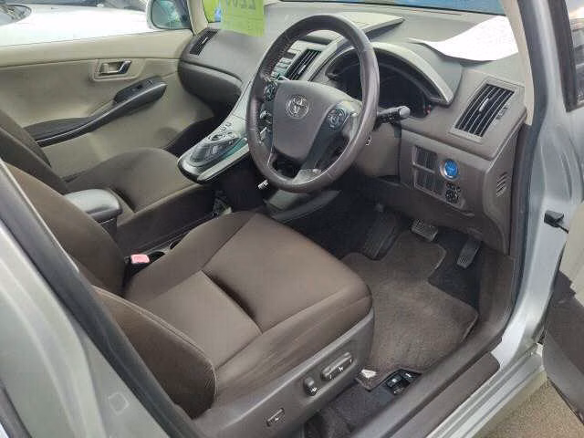 TOYOTA SAI