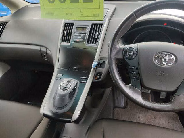 TOYOTA SAI