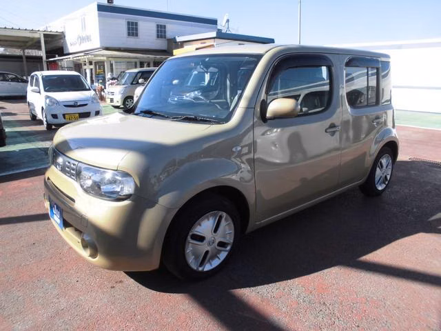 NISSAN CUBE
