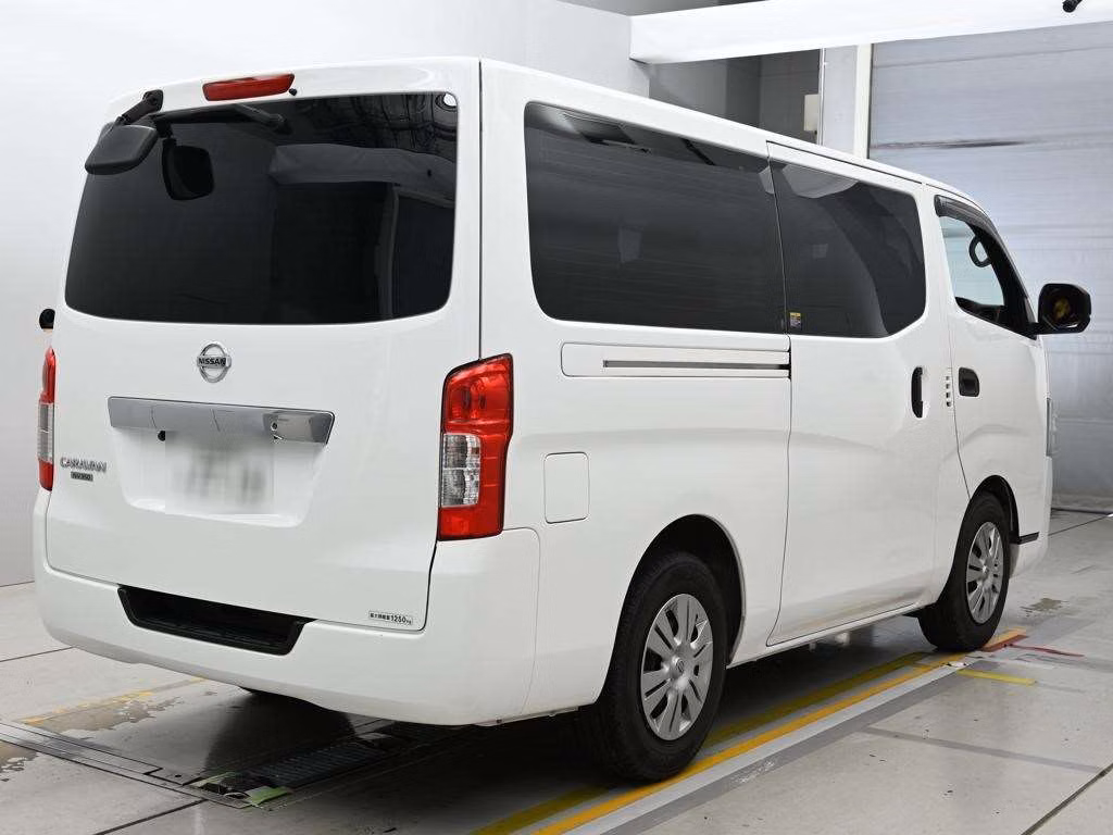 NISSAN NV350 CARAVAN