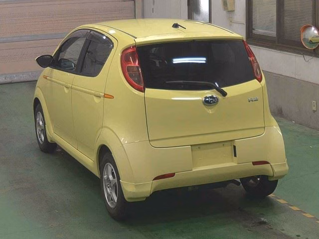 SUBARU R2