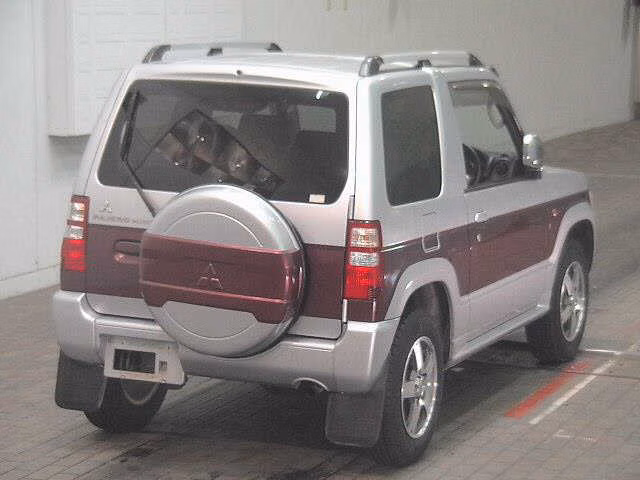 MITSUBISHI PAJERO MINI