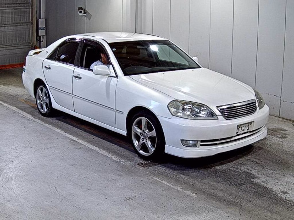 TOYOTA MARK II