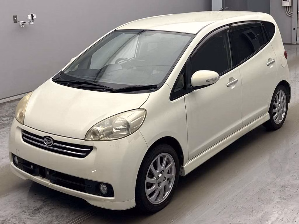 DAIHATSU SONICA