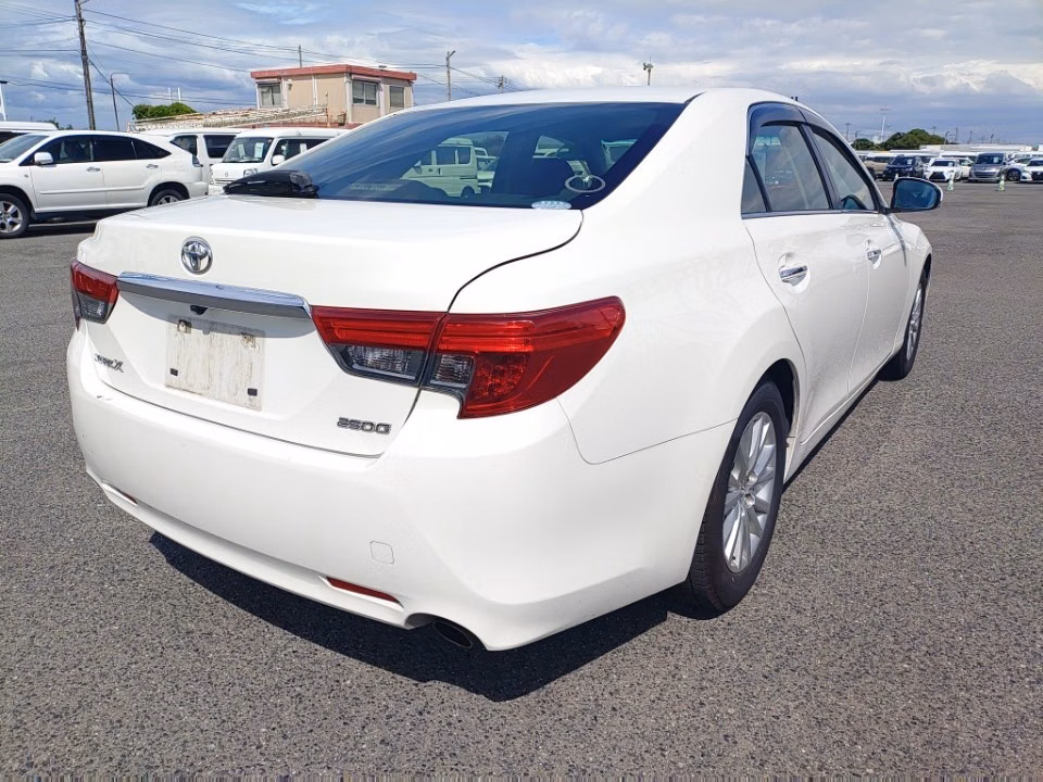 TOYOTA MARK X