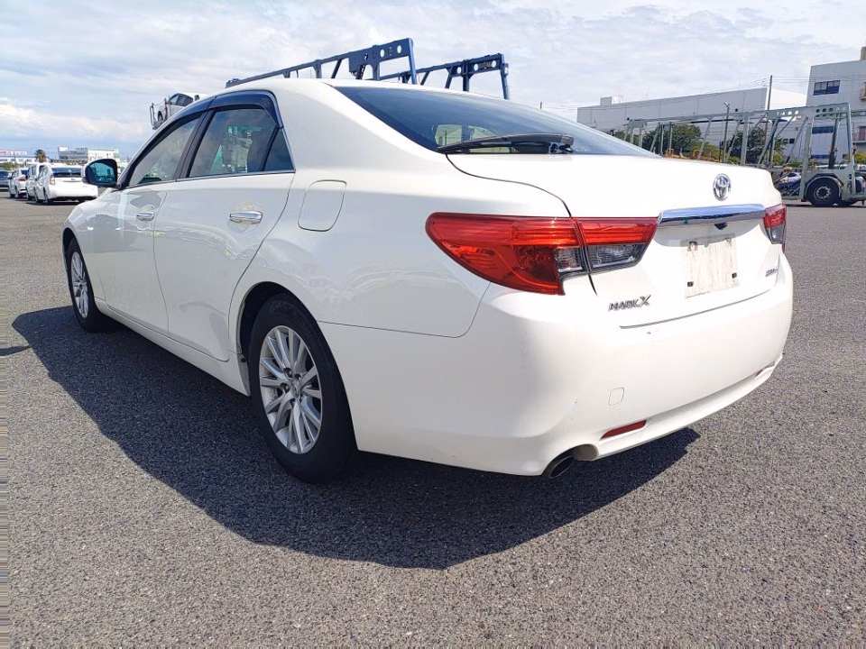 TOYOTA MARK X