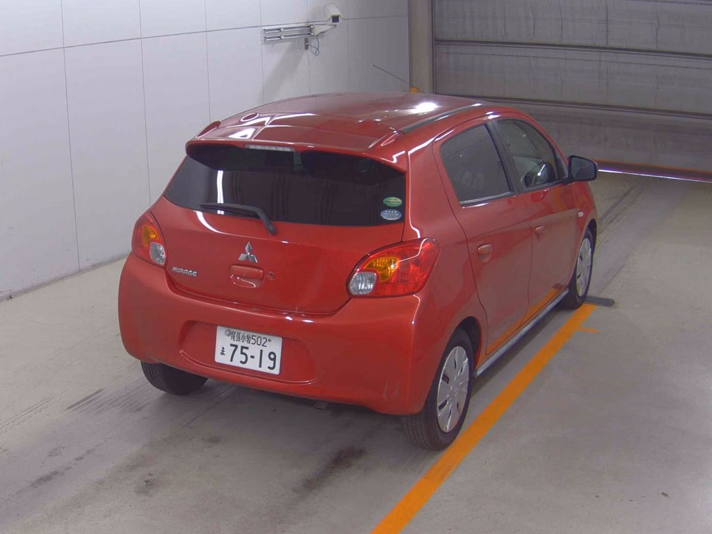 MITSUBISHI MIRAGE