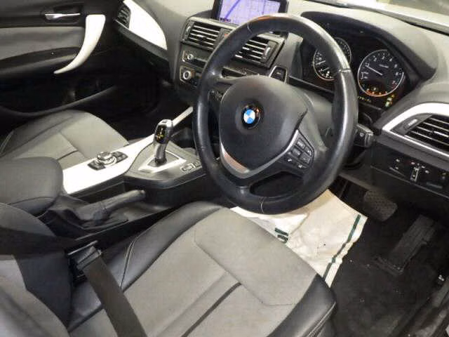 BMW 1-SERIES