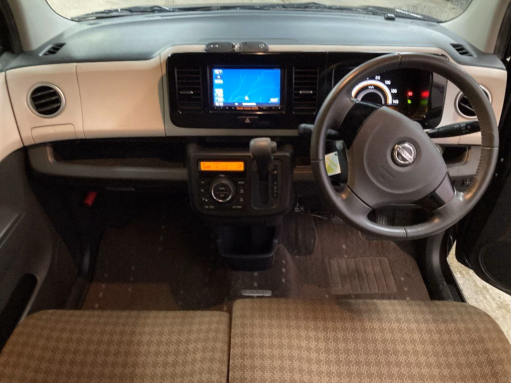 NISSAN MOCO