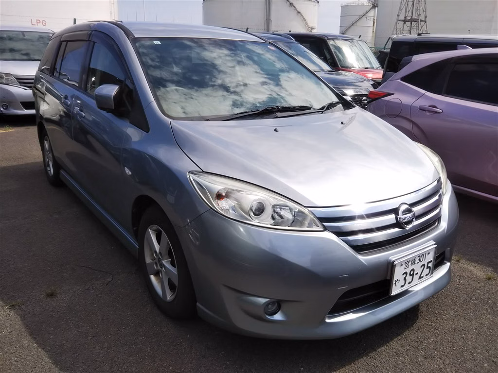 NISSAN LAFESTA