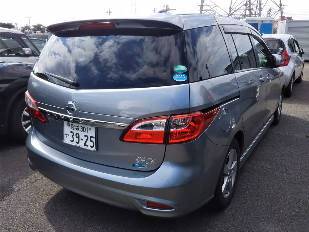 NISSAN LAFESTA