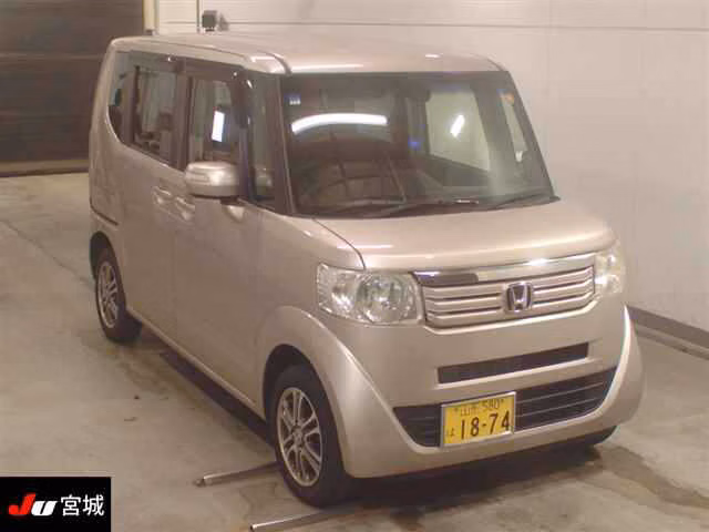 HONDA N-BOX
