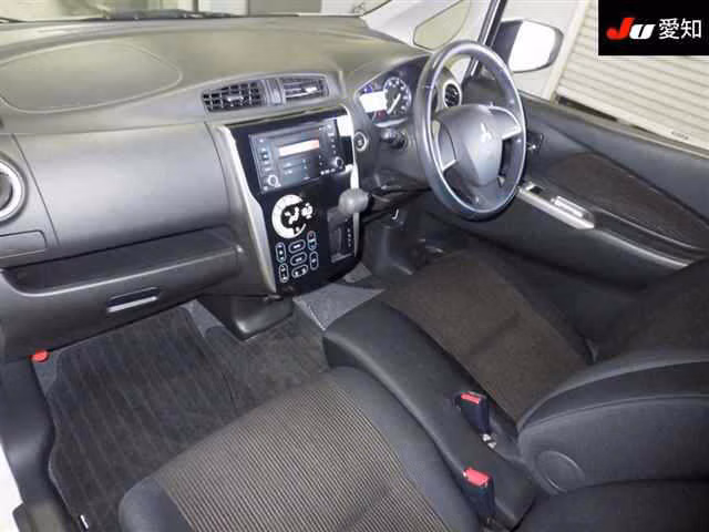 MITSUBISHI EK CUSTOM