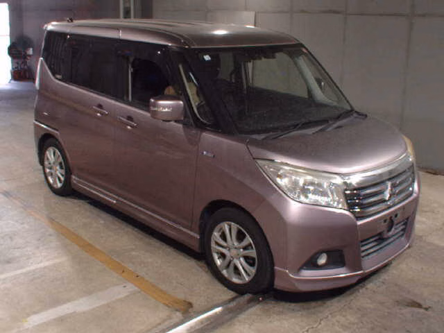 MITSUBISHI DELICA D:2