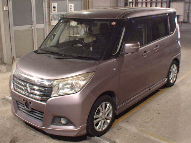 MITSUBISHI DELICA D:2