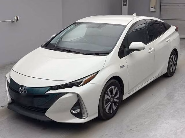TOYOTA PRIUS PHV
