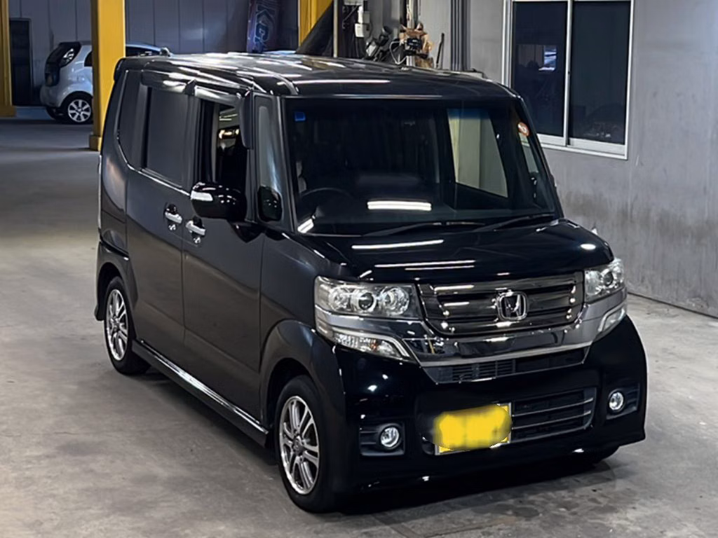HONDA N-BOX