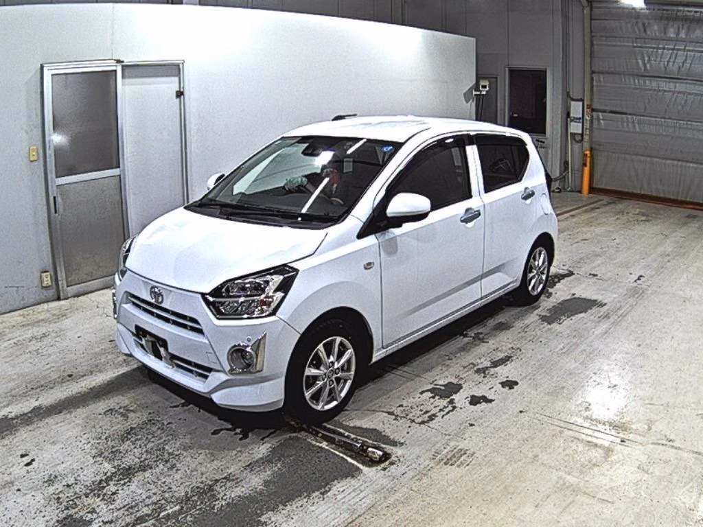 TOYOTA PIXIS EPOCH