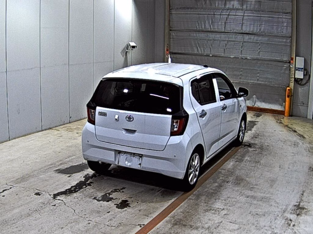 TOYOTA PIXIS EPOCH