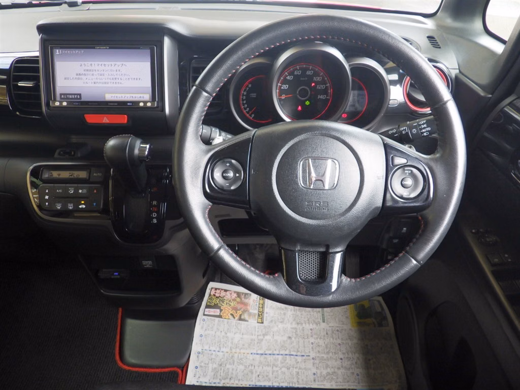 HONDA N-BOX