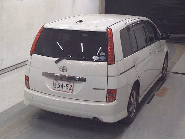 TOYOTA ISIS
