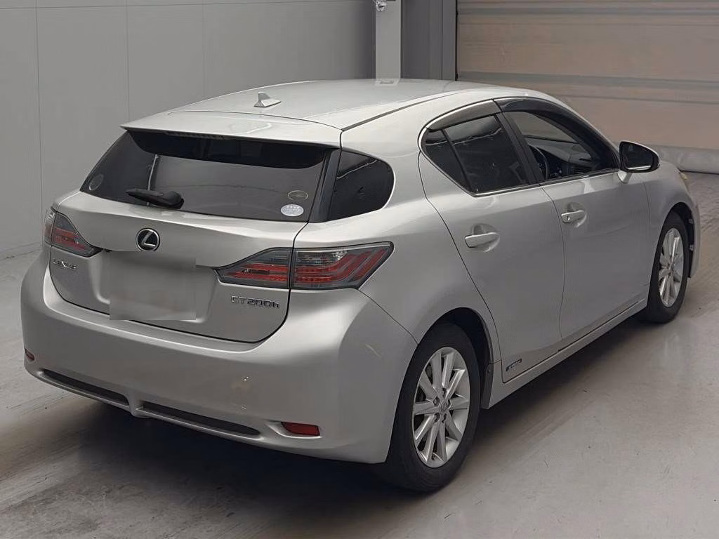 LEXUS CT200H