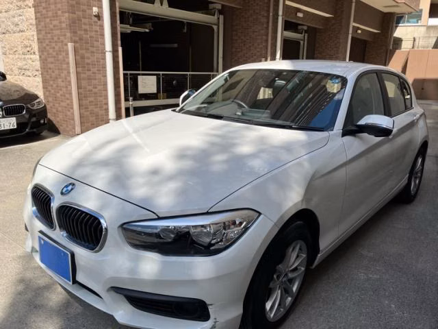 BMW 1-SERIES