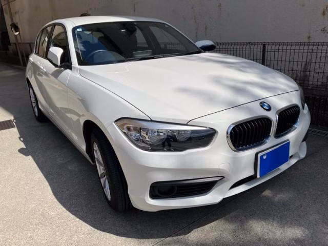 BMW 1-SERIES
