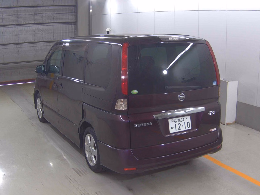 NISSAN SERENA