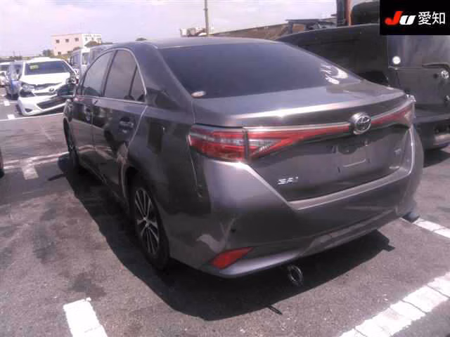 TOYOTA SAI