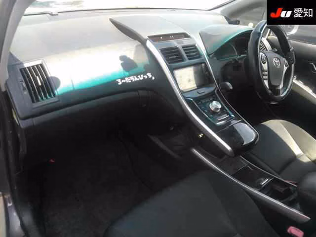 TOYOTA SAI