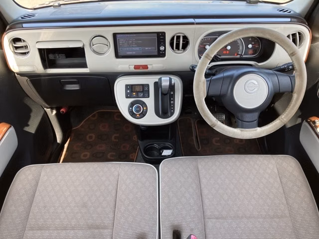 DAIHATSU MIRA COCOA