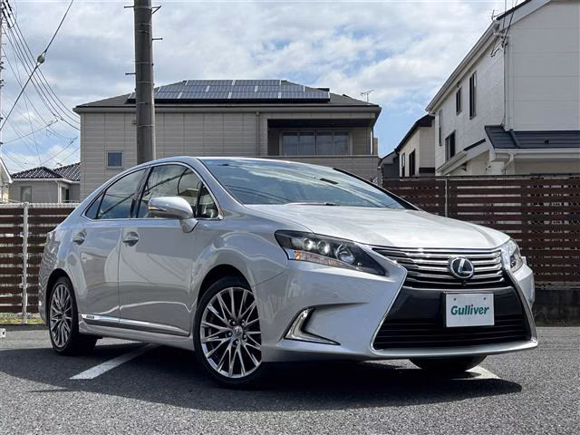 Lexus HS250h