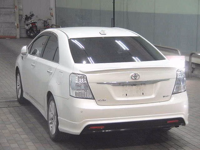 TOYOTA SAI