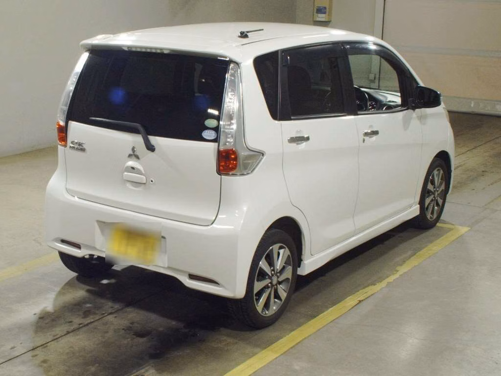 MITSUBISHI EK CUSTOM