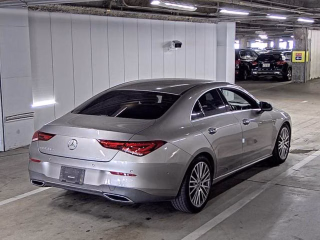 MERCEDES-BENZ CLA-CLASS
