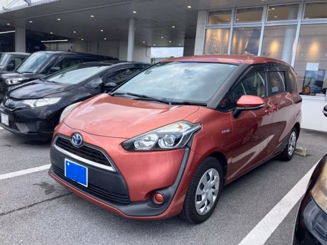 TOYOTA SIENTA