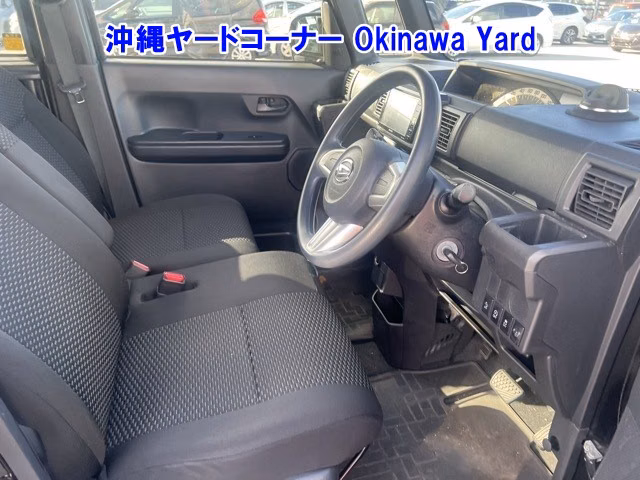 DAIHATSU WAKE