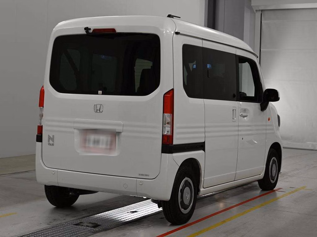 HONDA N-VAN