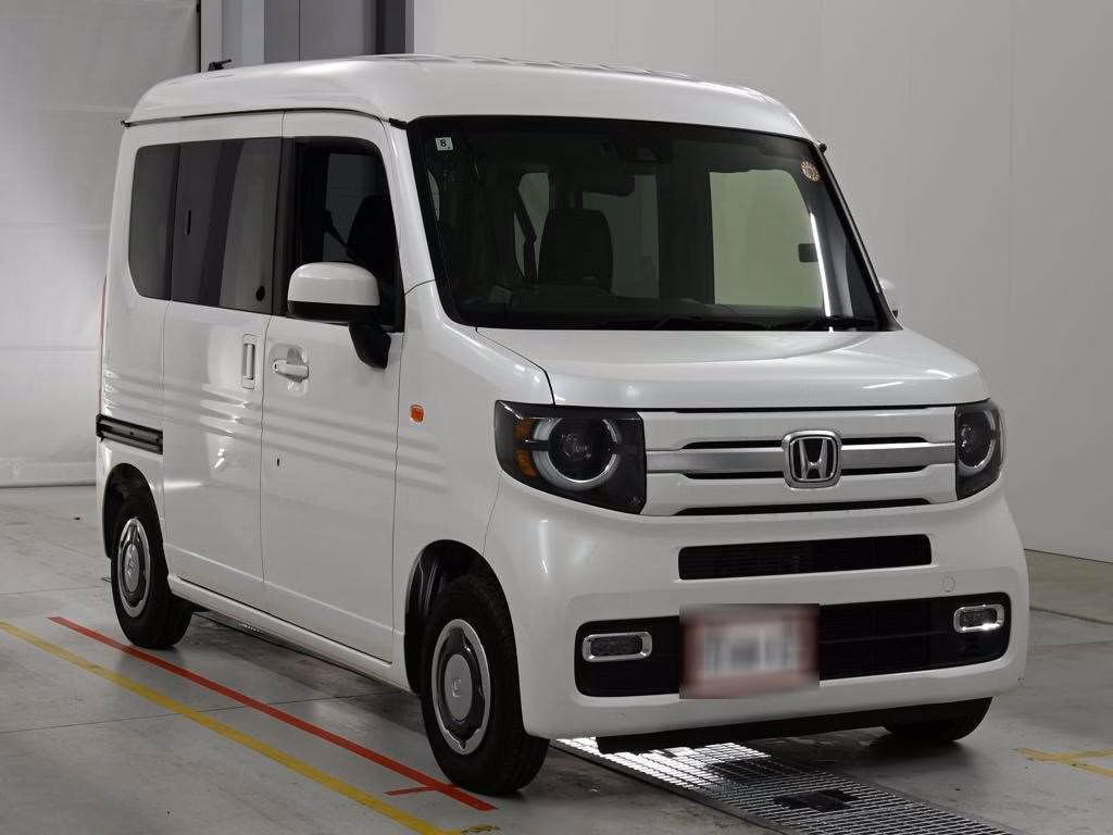 HONDA N-VAN