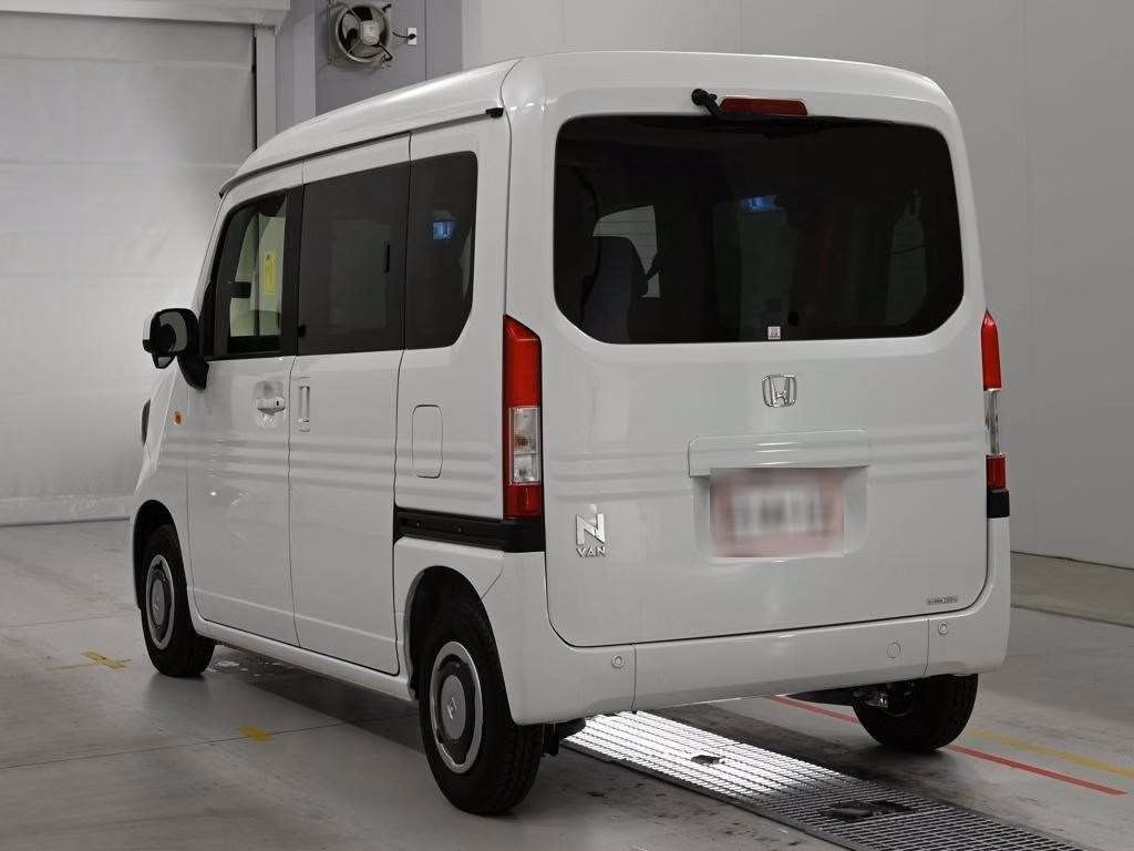 HONDA N-VAN