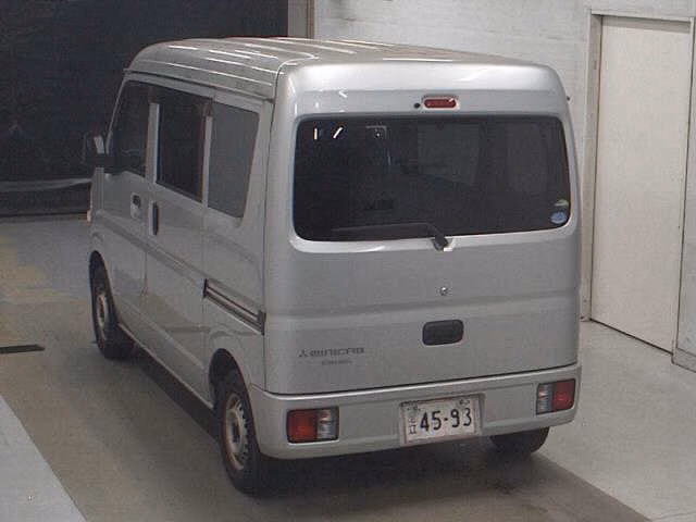 MITSUBISHI MINICAB