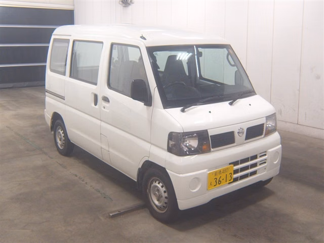 NISSAN CLIPPER